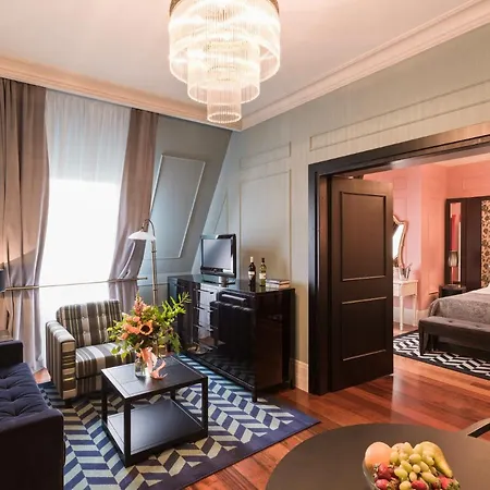 Dom Boutique Hotel By Authentic Hotels-3